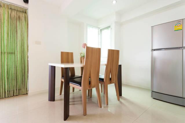 Galare Thong Tower Aparthotel Chiang Mai Buitenkant foto