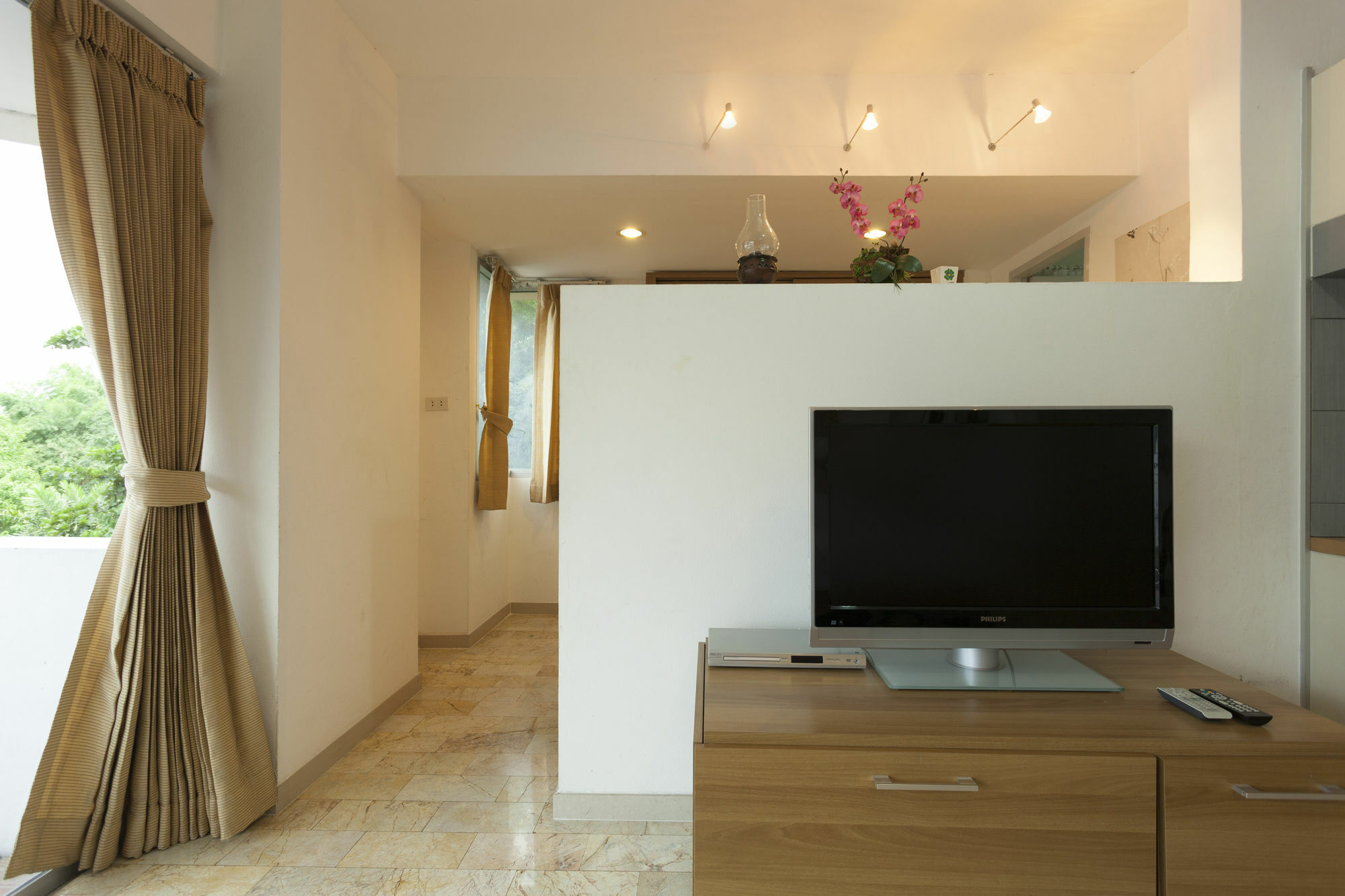 Galare Thong Tower Aparthotel Chiang Mai Buitenkant foto