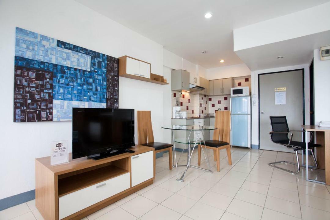 Galare Thong Tower Aparthotel Chiang Mai Buitenkant foto