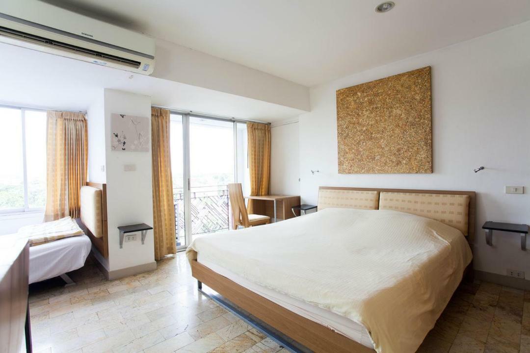 Galare Thong Tower Aparthotel Chiang Mai Buitenkant foto