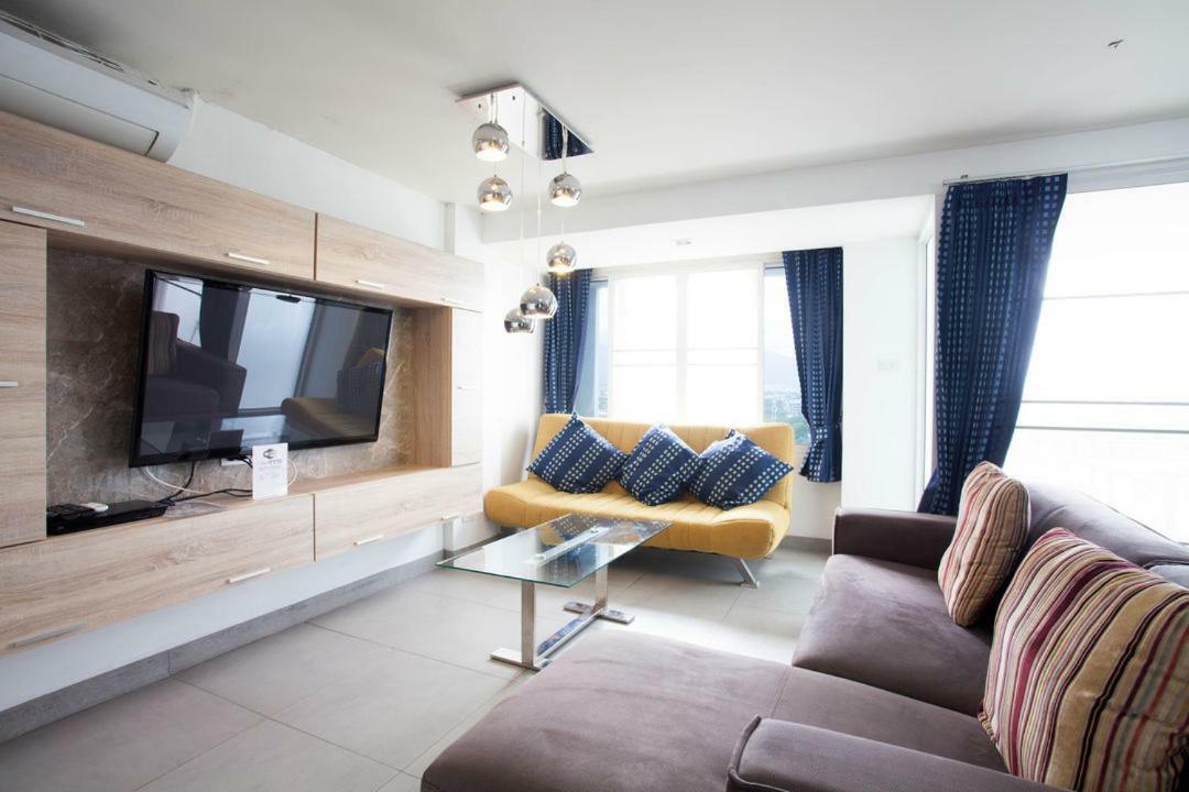 Galare Thong Tower Aparthotel Chiang Mai Buitenkant foto