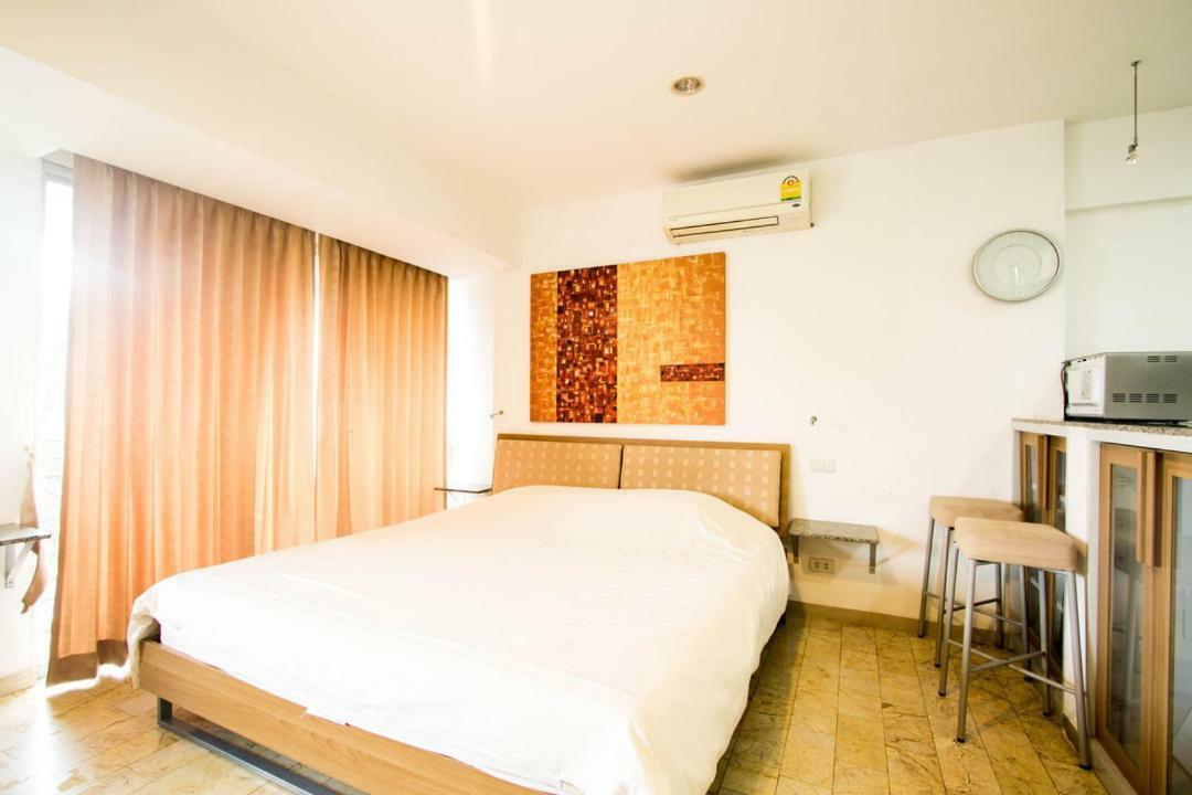 Galare Thong Tower Aparthotel Chiang Mai Buitenkant foto