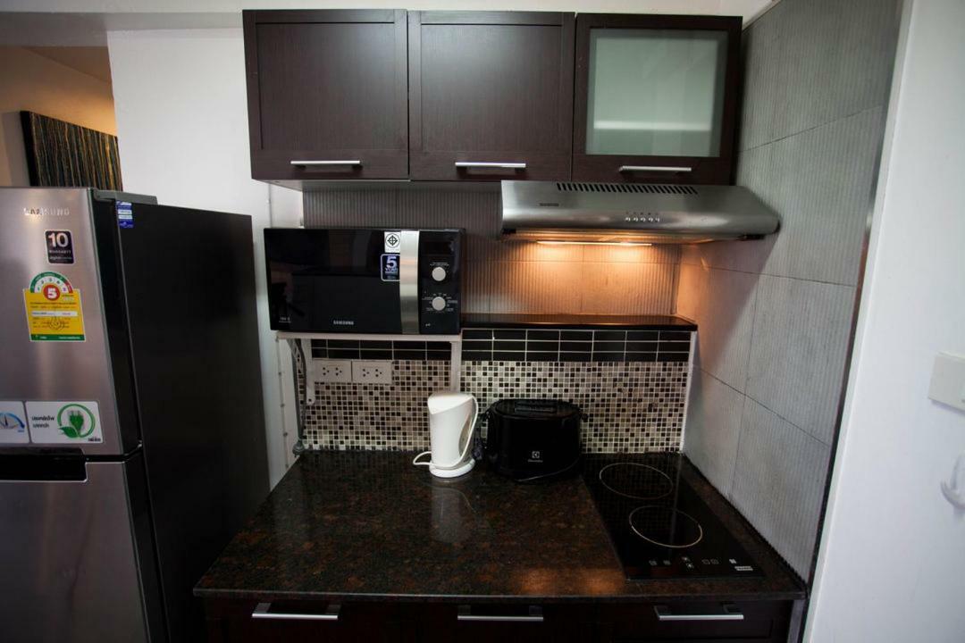 Galare Thong Tower Aparthotel Chiang Mai Buitenkant foto