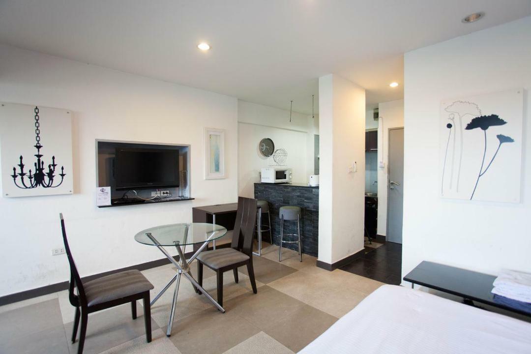 Galare Thong Tower Aparthotel Chiang Mai Buitenkant foto